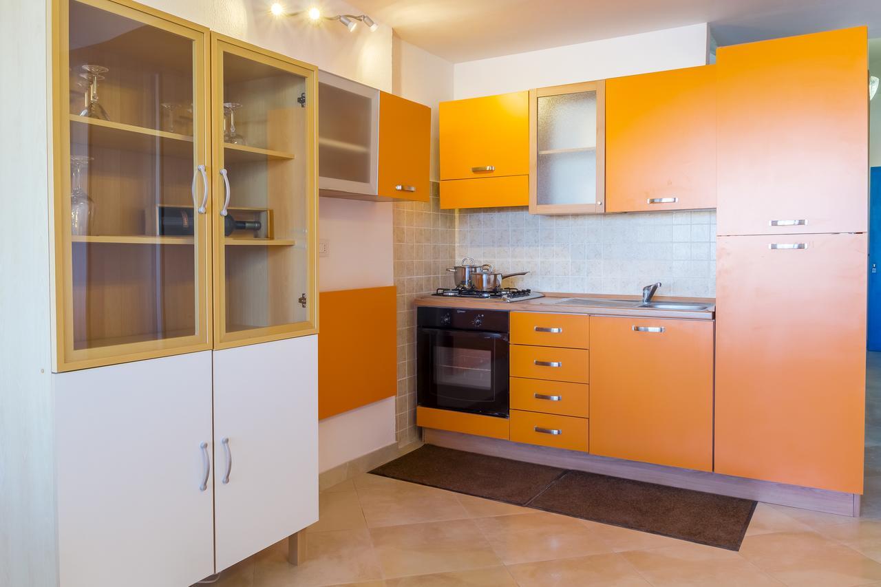 Nero D'Avola Morgante Apartment จีอาร์ดีนี นักซอส ภายนอก รูปภาพ
